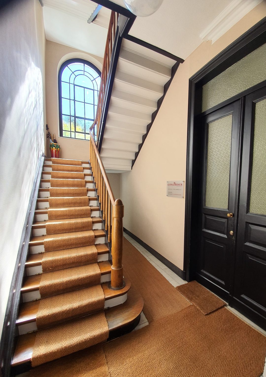 Treppe und Tür - Kopie | Anwaltskanzlei Ilona Presch
